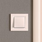 Nova váltókapcsoló 106 fehér kerettel